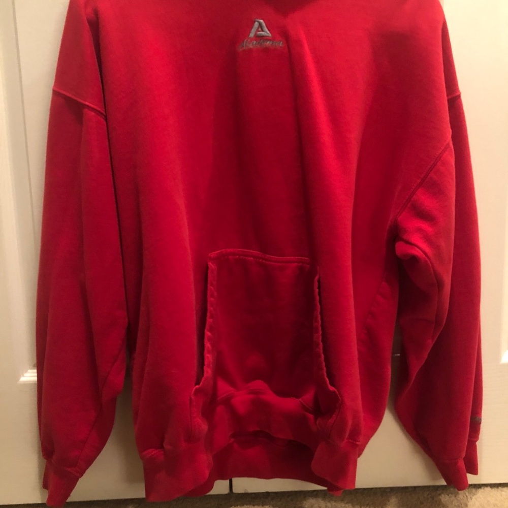 Red sweatshirt - Picture 3 of 3